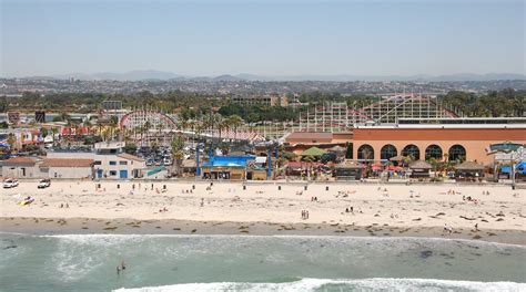 ⭐ Top 10 Hotels Near Belmont Park in San Diego for 2023.